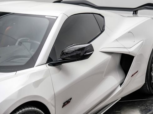 Used 2023 Chevrolet Corvette Z06 w/ Z07 Performance Package image 34