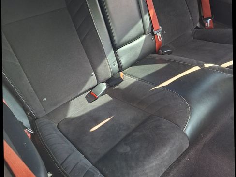 Used 2016 Dodge Challenger SRT Hellcat RWD image 10