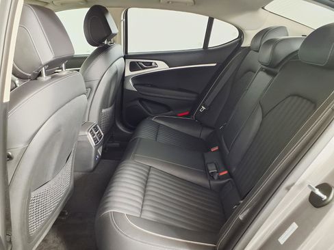 Certified 2026 Genesis G70 2.5T Prestige image 13