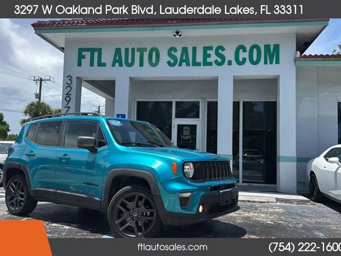 Used 2021 Jeep Renegade Latitude AWD/4WD image 2