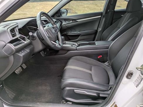 Used 2020 Honda Civic Sport image 9