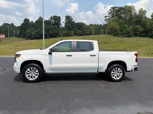 New 2026 Chevrolet Silverado 1500 Custom AWD/4WD image 5