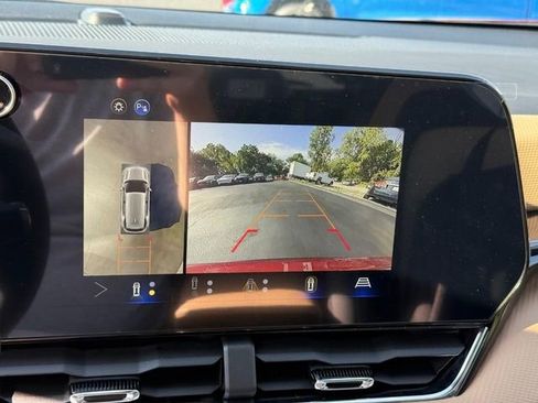 New 2026 Chevrolet Equinox ACTIV w/ Convenience Package III AWD/4WD image 15