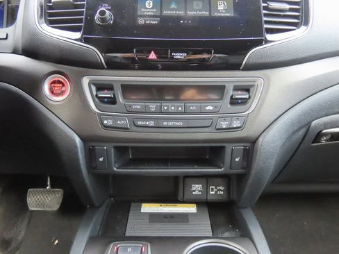 Certified 2023 Honda Passport TrailSport image 21