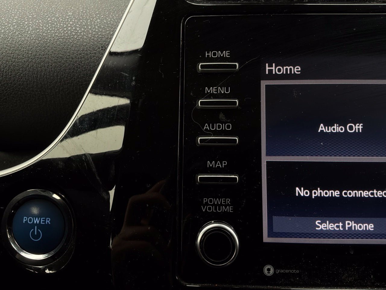 Used 2021 Toyota Prius LE FWD image 31
