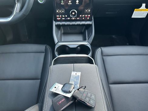 New 2026 GMC Terrain Elevation w/ Elevation Premium Package image 21