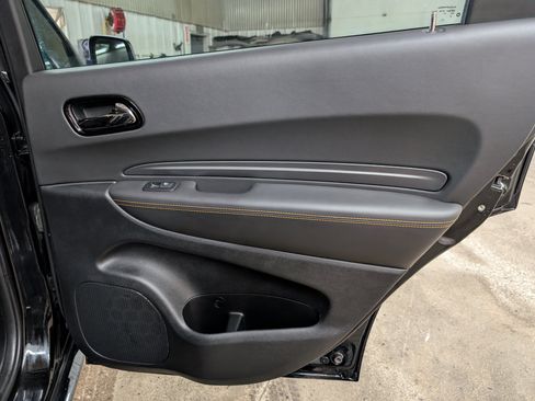 Used 2023 Dodge Durango R/T AWD/4WD image 5