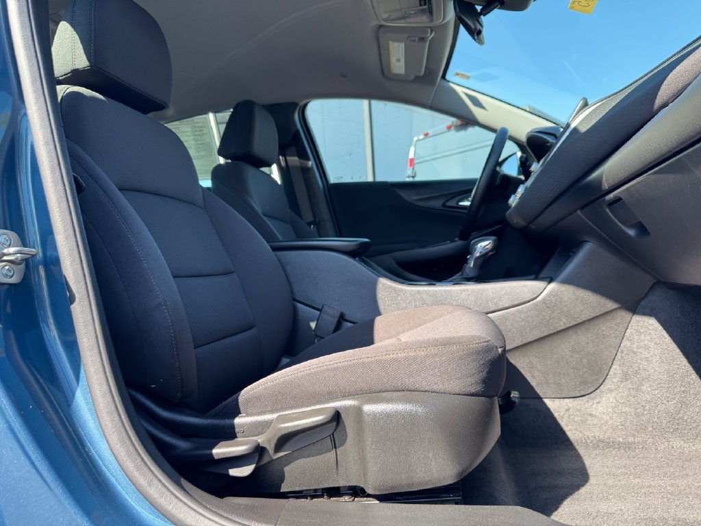 Used 2024 Chevrolet Malibu RS FWD image 10
