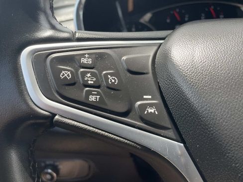 Used 2023 Chevrolet Equinox LT FWD image 22