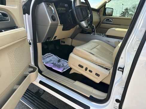Used 2017 Ford Expedition EL Limited w/ Equipment Group 301A image 14