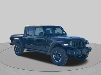 New 2026 Jeep Gladiator Rubicon w/ Steel Power Dome Hood Package
