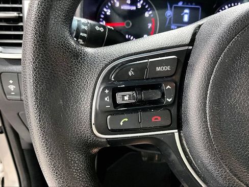 Used 2018 Kia Sportage LX FWD image 23