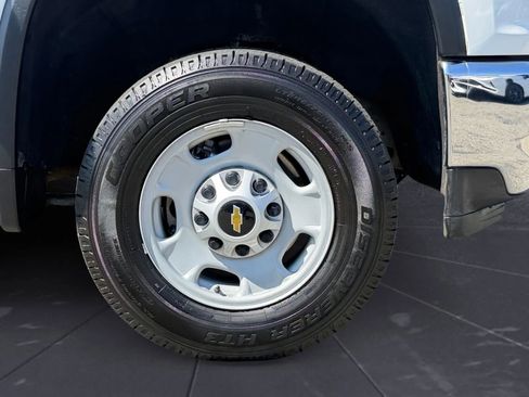 Used 2021 Chevrolet Silverado 2500 W/T w/ WT Convenience Package image 32