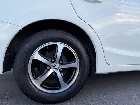 Used 2015 Honda Civic SE image 13