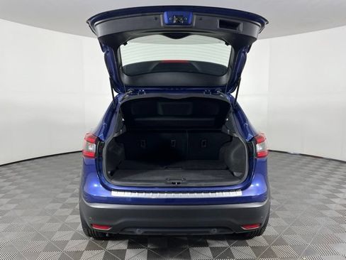 Used 2022 Nissan Rogue Sport SV FWD image 47