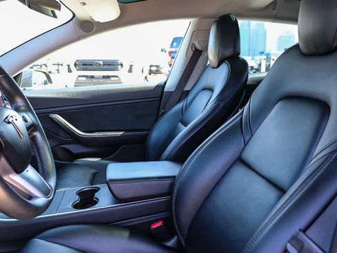 Used 2018 Tesla Model 3 Long Range AWD/4WD image 17