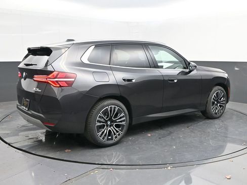 Certified 2025 BMW X3 xDrive30i w/ Premium Package AWD/4WD image 7