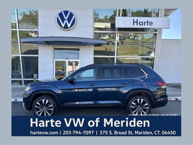 Certified 2022 Volkswagen Atlas SE w/ Panoramic Sunroof Package AWD/4WD image 1