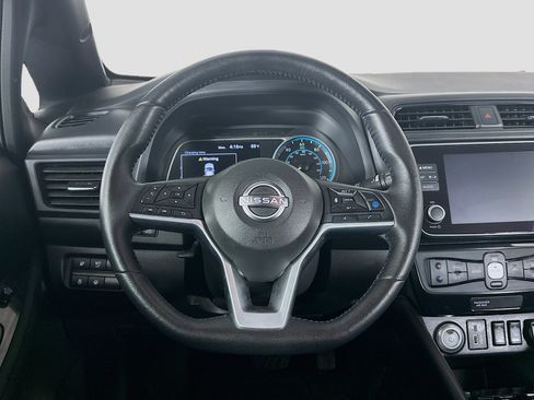Used 2025 Nissan Leaf SV Plus FWD image 18