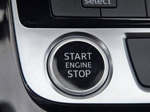 Used 2025 Audi Q7 3.0T Premium Plus image 26