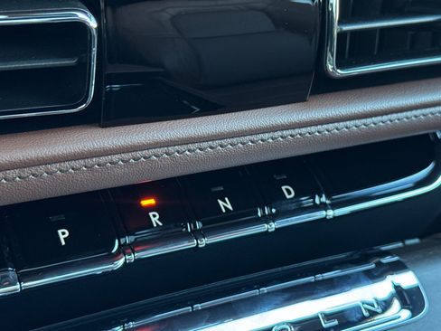 New 2026 Lincoln Aviator Reserve w/ Illumination Package image 22