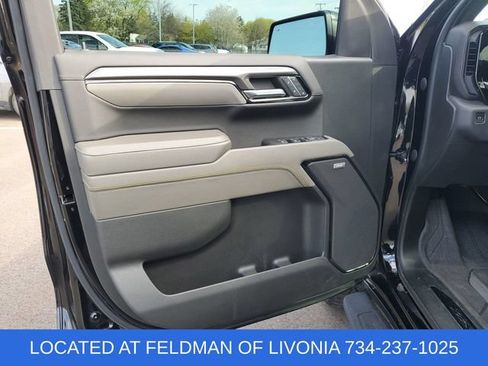 Used 2023 Chevrolet Silverado 1500 ZR2 w/ Technology Package AWD/4WD image 29