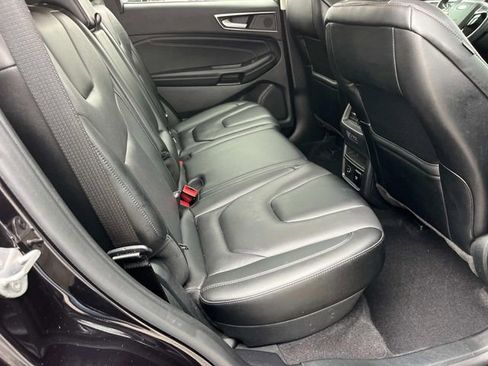 Used 2022 Ford Edge Titanium w/ Equipment Group 301A image 12