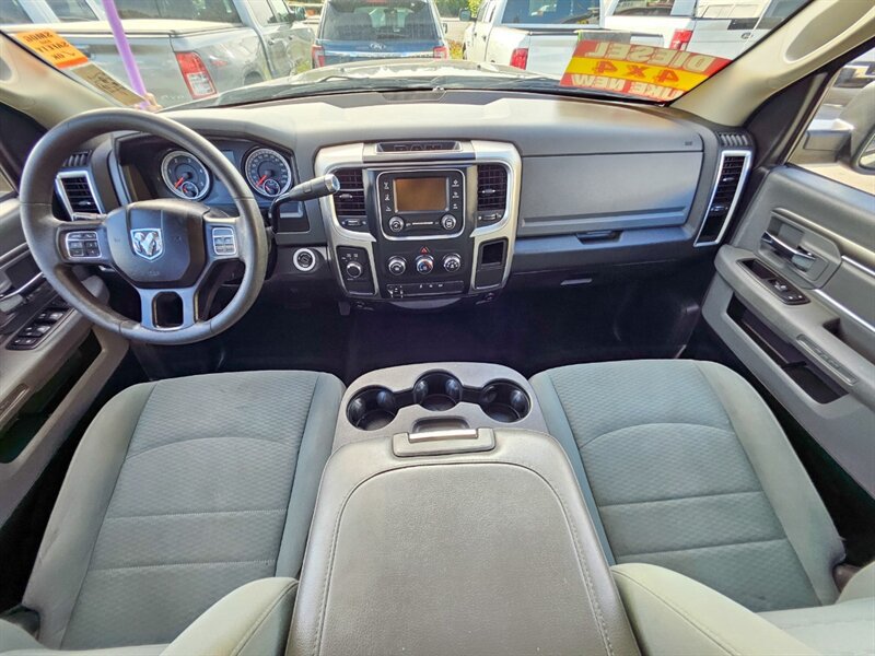 Used 2018 RAM 2500 SLT AWD/4WD image 15