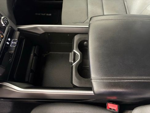 Used 2022 RAM 1500 Big Horn image 28