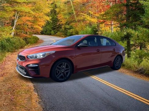 Used 2021 Kia Forte GT-Line FWD image 6