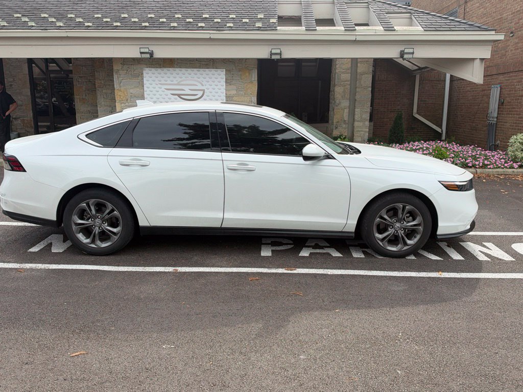 Used 2024 Honda Accord EX image 22