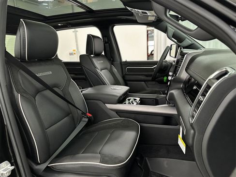 New 2026 RAM 1500 Laramie w/ Night Edition image 38