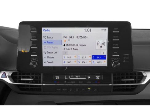 Certified 2024 Toyota Sienna LE image 10