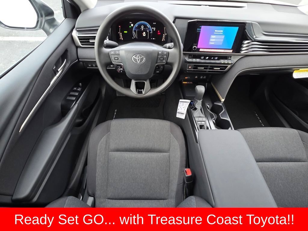 Used 2026 Toyota Camry LE FWD image 8