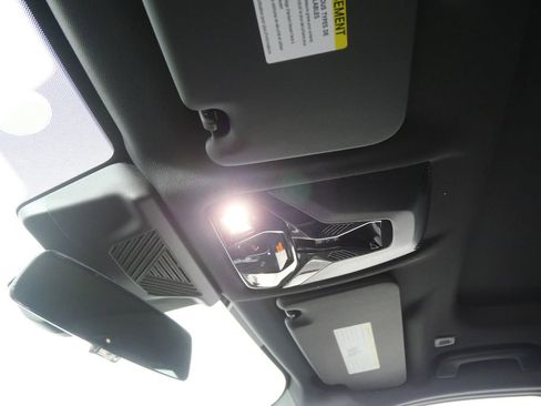 Used 2025 BMW X1 xDrive28i w/ Convenience Package image 18