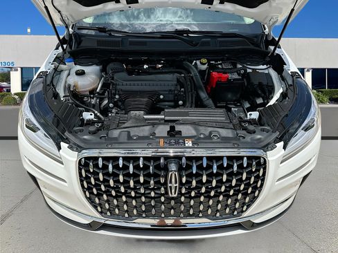 Used 2025 Lincoln Corsair Reserve FWD image 29