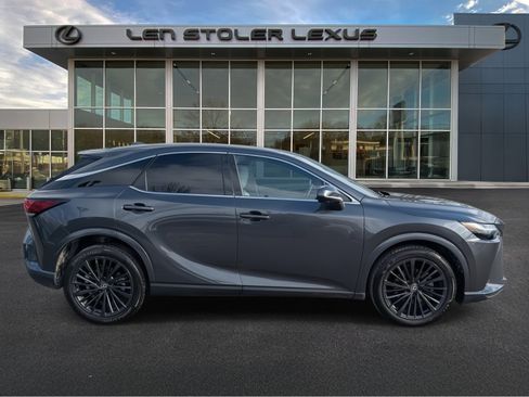 Used 2025 Lexus RX 350 Premium image 2