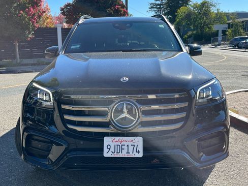 Used 2024 Mercedes-Benz GLS 450 4MATIC image 4