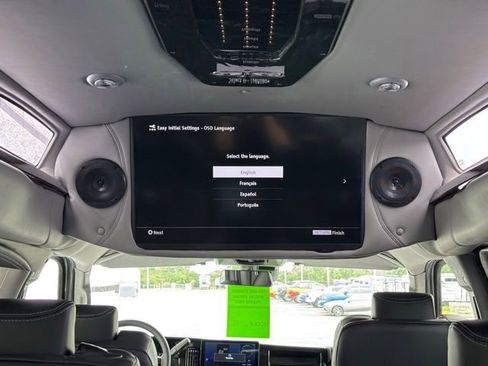 New 2026 GMC Savana 2500 Extended w/ Driver Convenience Package RWD image 4