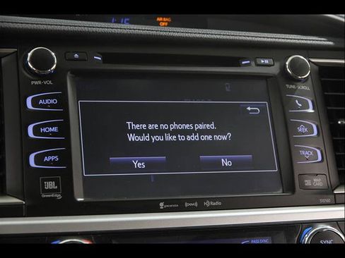 Used 2016 Toyota Highlander Limited AWD/4WD image 12