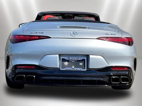Used 2022 Mercedes-Benz SL 63 AMG 4MATIC w/ AMG Aerodynamic Package image 5