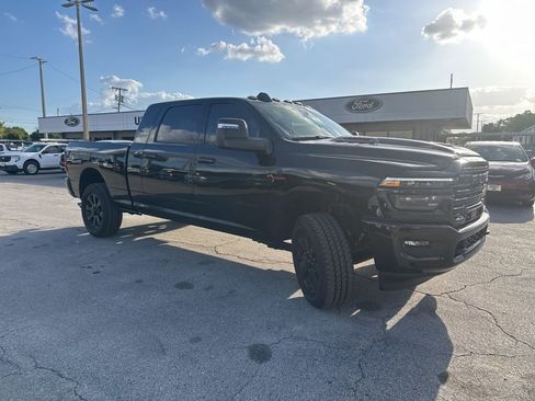Used 2026 RAM 3500 Laramie w/ Night Edition AWD/4WD image 12
