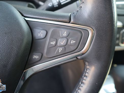 Used 2020 Chevrolet Equinox LT FWD image 16