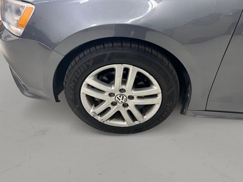 Used 2015 Volkswagen Jetta S w/ Welcome Package FWD image 9