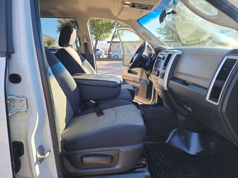 Used 2010 Dodge Ram 2500 Truck SLT image 37