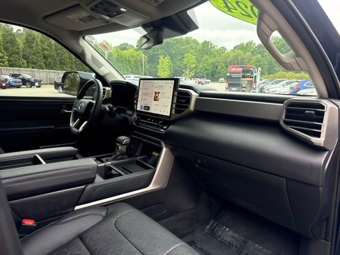 Used 2024 Toyota Tundra Limited w/ Power Package AWD/4WD image 44