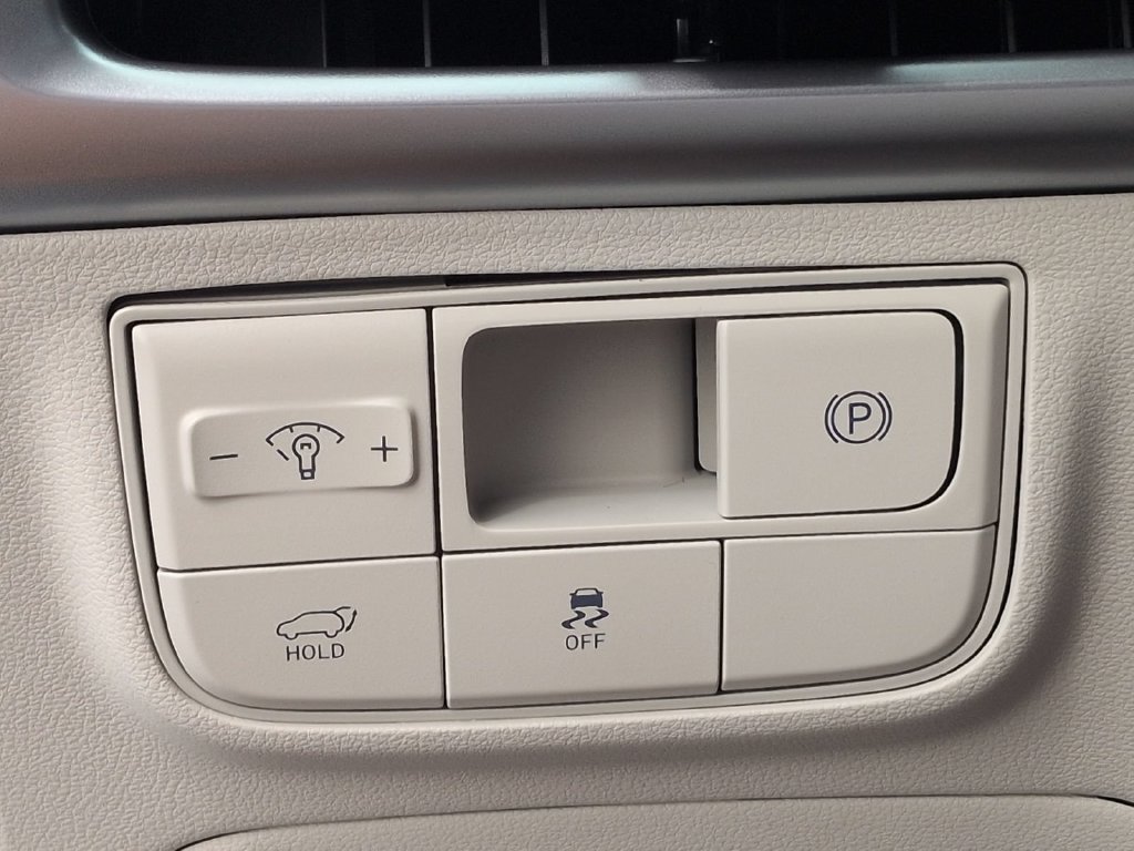 New 2026 Hyundai Tucson Limited FWD image 36