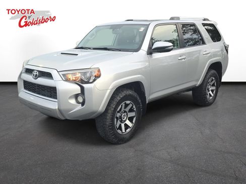 Used 2018 Toyota 4Runner TRD Off-Road Premium AWD/4WD image 1