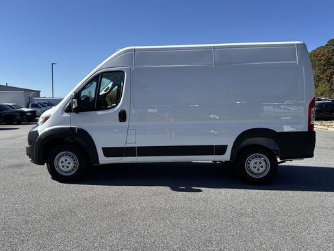 New 2026 RAM ProMaster 1500 w/ Convenience Group image 4