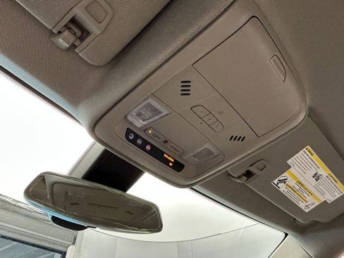 Used 2019 Cadillac XT4 Luxury image 22